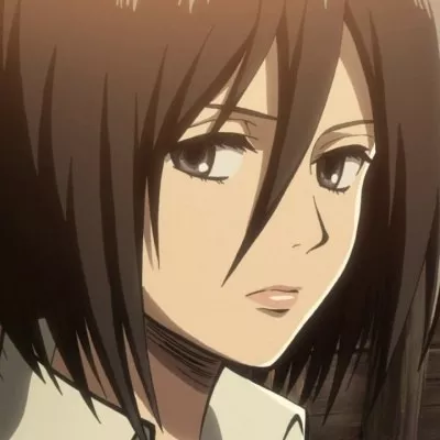 mikasa_ackerman_attaque_des_titans